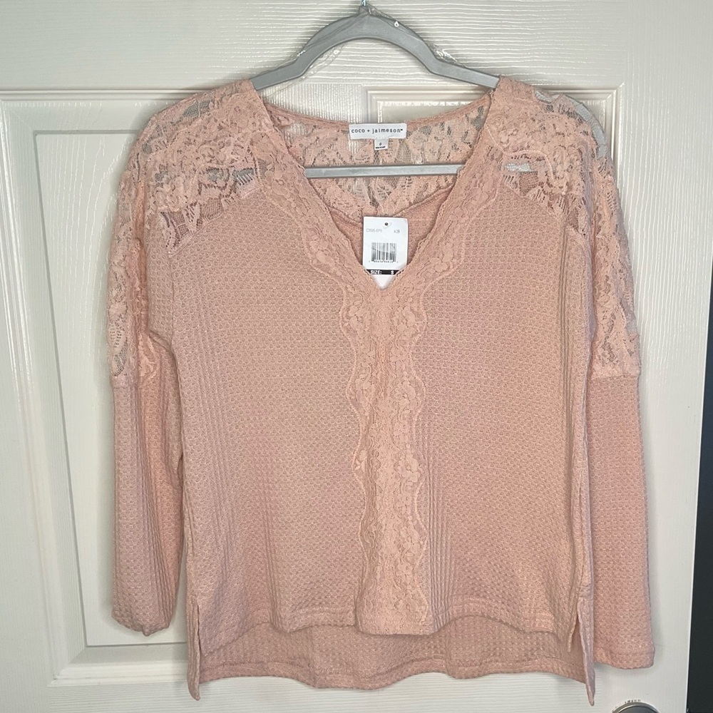 coco + jaimeson lace pink top Small